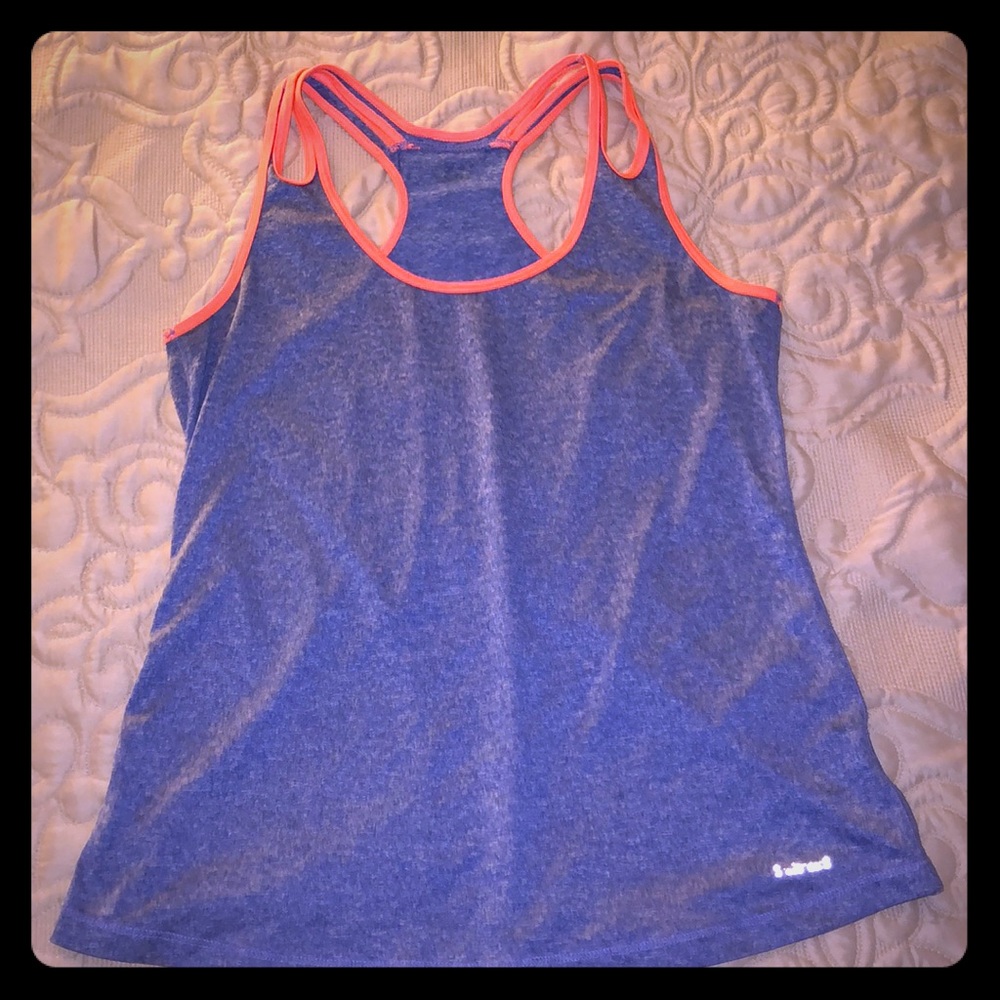 Athletic tank top